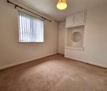 Pilgrim Drive, Bere Alston, Yelverton, Devon, PL20 - Photo 2