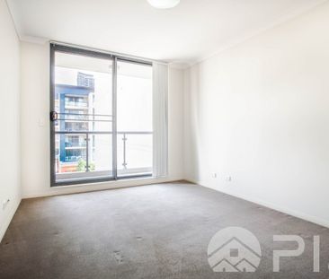 Premium two bedroom apartment, close to all amenities - Photo 6