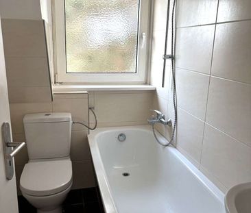 ~~Kleine Dachgeschosswohnung in Bünde-Mitte!!~~ - Photo 4