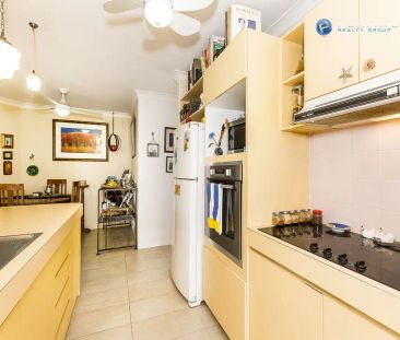 “WELL PRESENTED HOME IN QUINNS!” - Photo 5