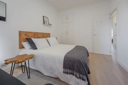 Paseo de la Castellana, Madrid, Community of Madrid 28046 - Photo 3