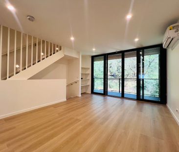 Modern 2-Bedroom Townhouse + Study/Office in Prime Forest Hill Loca... - Photo 2