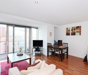 2 Bed Flat, Albion Street, LS2 - Photo 3