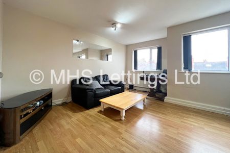 3 Bedroom Flat for rent in Headingley Avenue - Photo 3