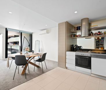 Luxury Living! - Photo 5