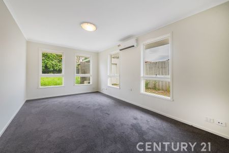 3 Bedroom Villa in a Convenient Location - Photo 2