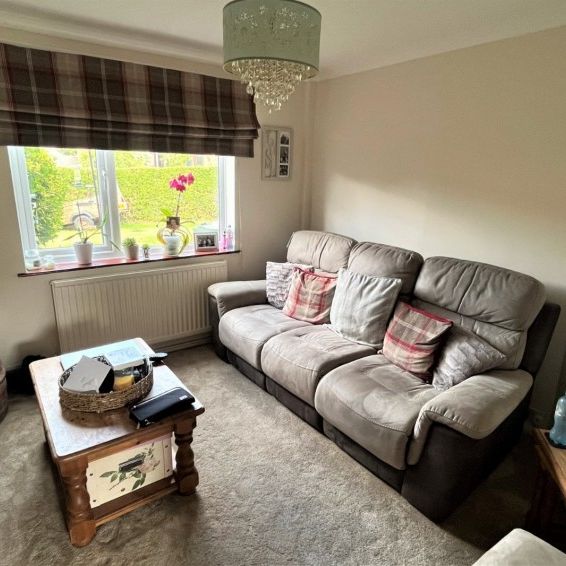 Sandycroft Road, Little Chalfont, Buckinghamshire,HP6 - Photo 1