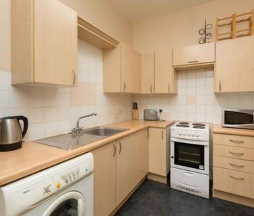 1 bedroom flat to rent - Photo 6