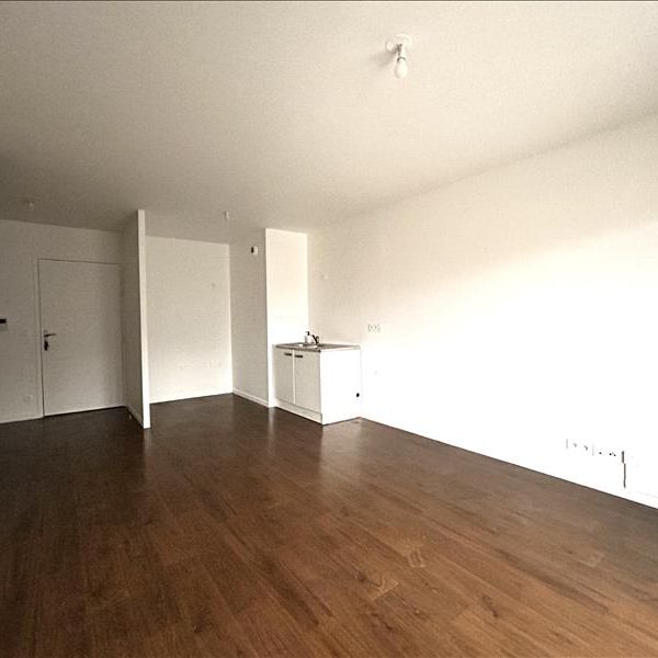 4 pièces - 72 m² - 1er étage - Colocation non autorisée - Photo 1