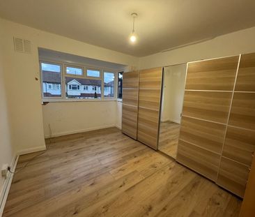 4 Bed Terraced House, Woodmansterne Road, SW16 - Photo 5