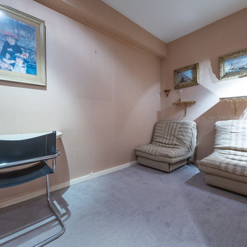 Appartement te huur - Photo 1