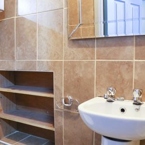 Studio for rent in Inns Quay, Dublin. - Photo 2