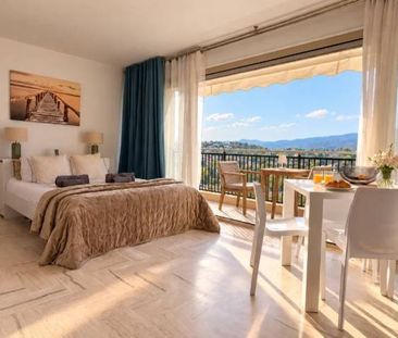 Studio de 30m2 avec terrasse et piscine - Photo 1