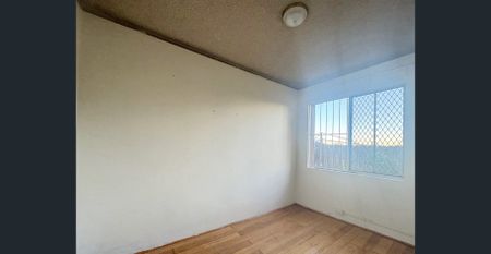 Super close to everything - Photo 5