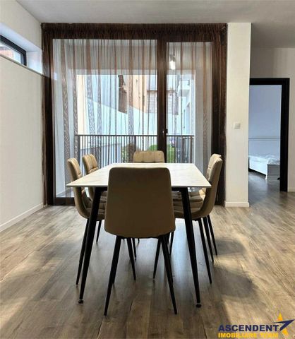 Apartament cu 2 camere, zona 7 Noiembrie - Fotografie 3