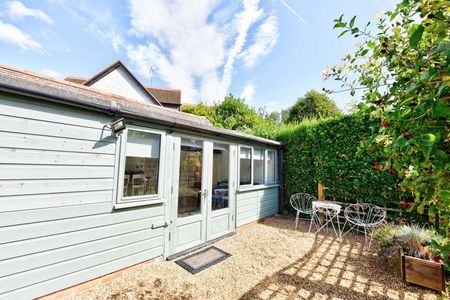 Oakfield Cottage, Lower Shiplake, RG9 - Photo 3