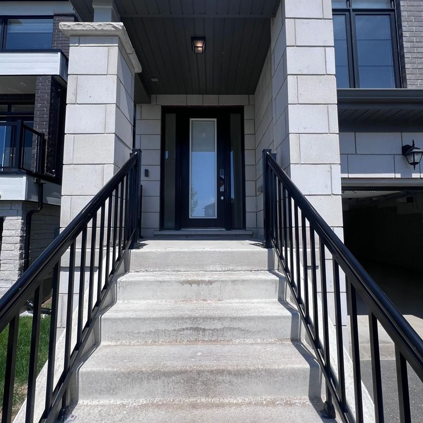 For Lease - 47 Bearberry Road, Springwater, Ontario - Photo 1