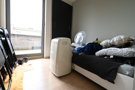 Knap appartement met twee slaapkamers in Hoeselt - Photo 5