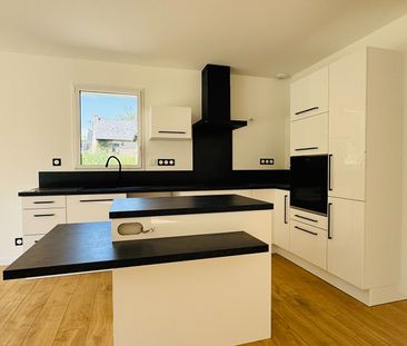 Location Maison 6 pièces 115m² - Photo 4