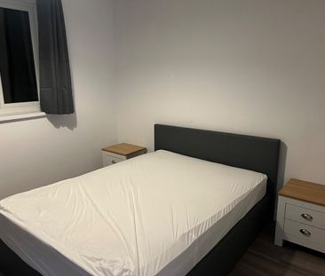 2 Bed Flat, Imogen Court, M5 - Photo 5