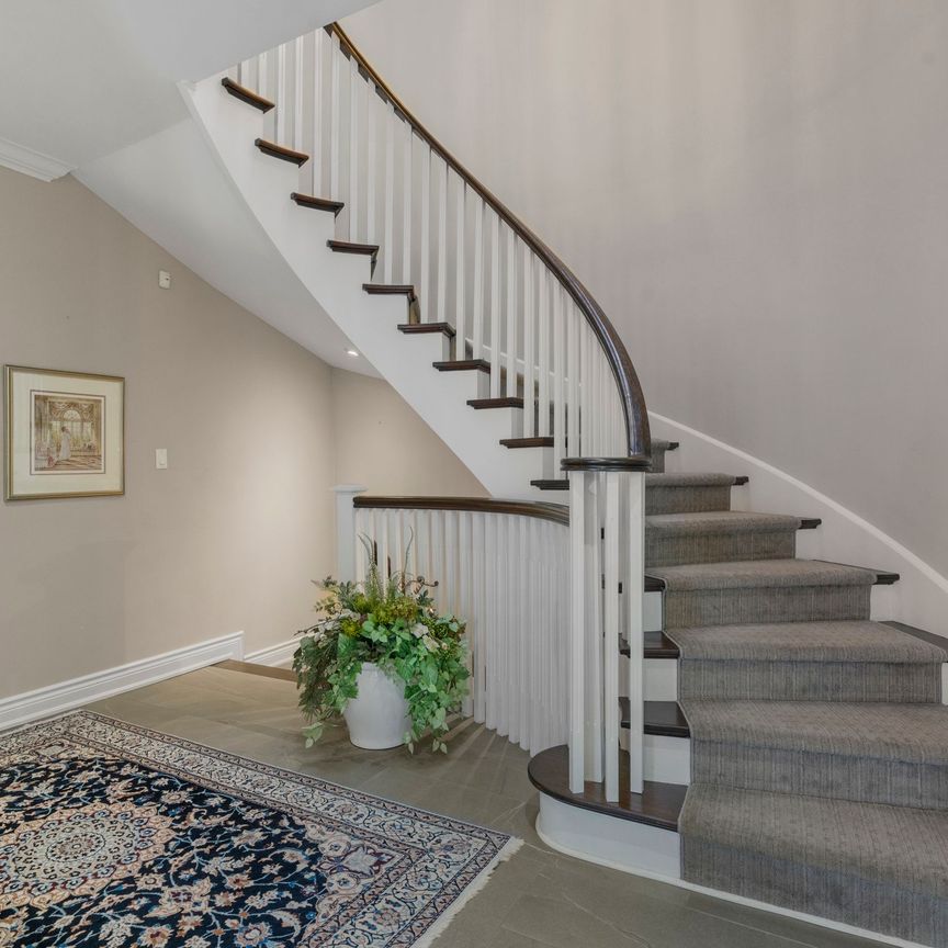 For Lease - 516 Quail Ridge Drive Unit# 20, Aurora, Ontario - Photo 1