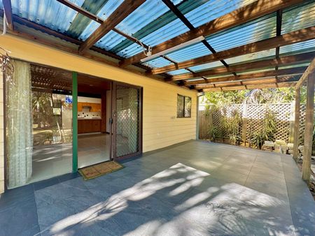 Home For Rent - Photo 4