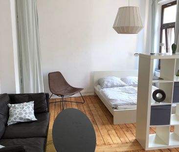 City and Style: Altbau-Apartment im Zentrum Kölns - Photo 5