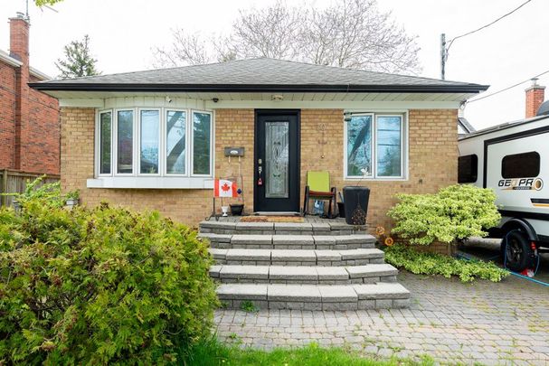 For Lease - 10 Flagstaff Road Unit# Basement, Toronto, Ontario - Photo 1