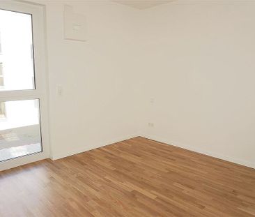 Exklusive 3 Zimmer Wohnung mit Einbauküche und Balkon in direkter M... - Photo 3