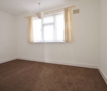 Cranleigh Road, Feltham, Middlesex,TW13 - Photo 1