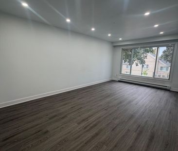 7220 Rue Bonpart, Montréal (Saint-Léonard), QC H1S - Photo 1