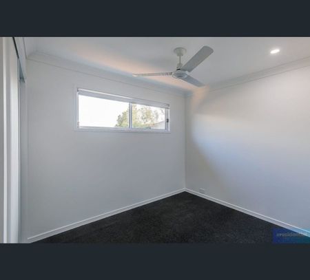 2/118 Pierro Place, Logan Reserve, Qld 4133 - Photo 4