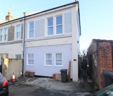 3 bedroom maisonette to rent - Photo 5