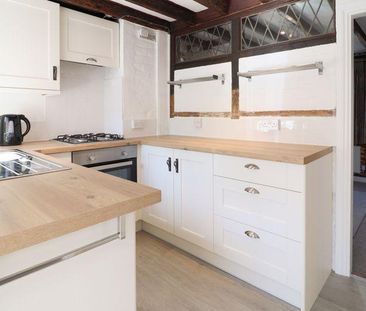 2 bedroom end of terrace house to rent - Photo 4