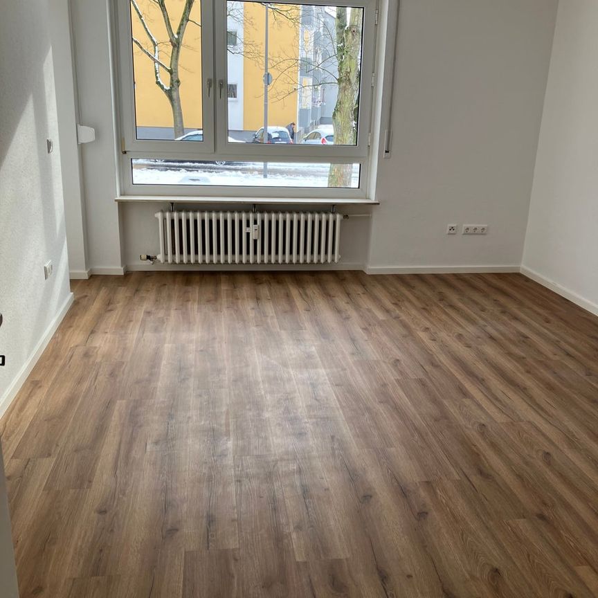 Grosse 3 Zimmerwohnung mit Balkon - Foto 1