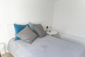 Fantástico apartamento T1 mobilado e equipado, novo, com vistas deslumbrantes sobre ria!