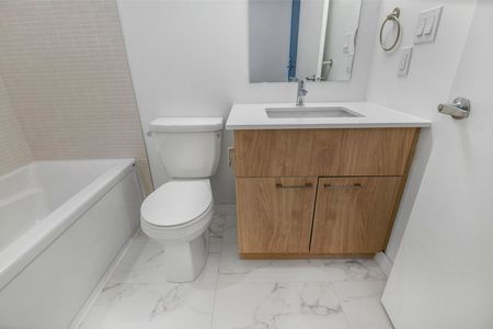 19 Robinson Ave - Photo 2