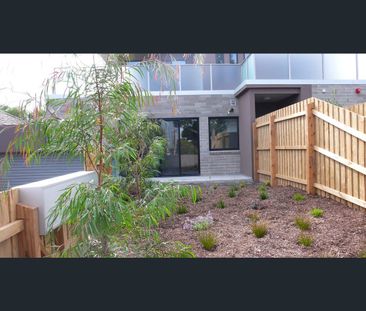 1/473 Warrigal Road, Ashwood, Vic 3147 - Photo 1