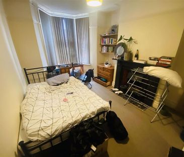 5 bedroom terraced house to rent - Photo 2
