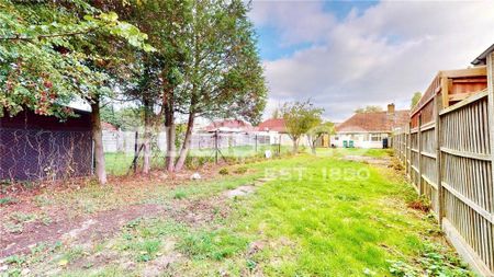 2 bedroom bungalow to rent - Photo 4