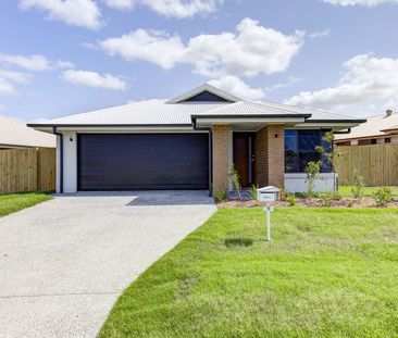 Modern Home in a Quiet Pocket - Photo 3