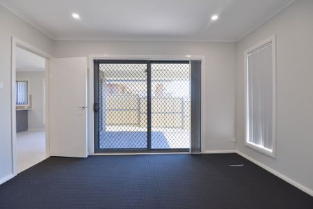 31 Range Street, North Richmond. - Photo 3