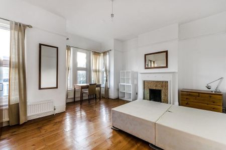 5 bedroom semi-detached house to rent - Photo 5