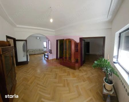 Apartament 4 camere Calea Mosilor complet renovat - Fotografie 3