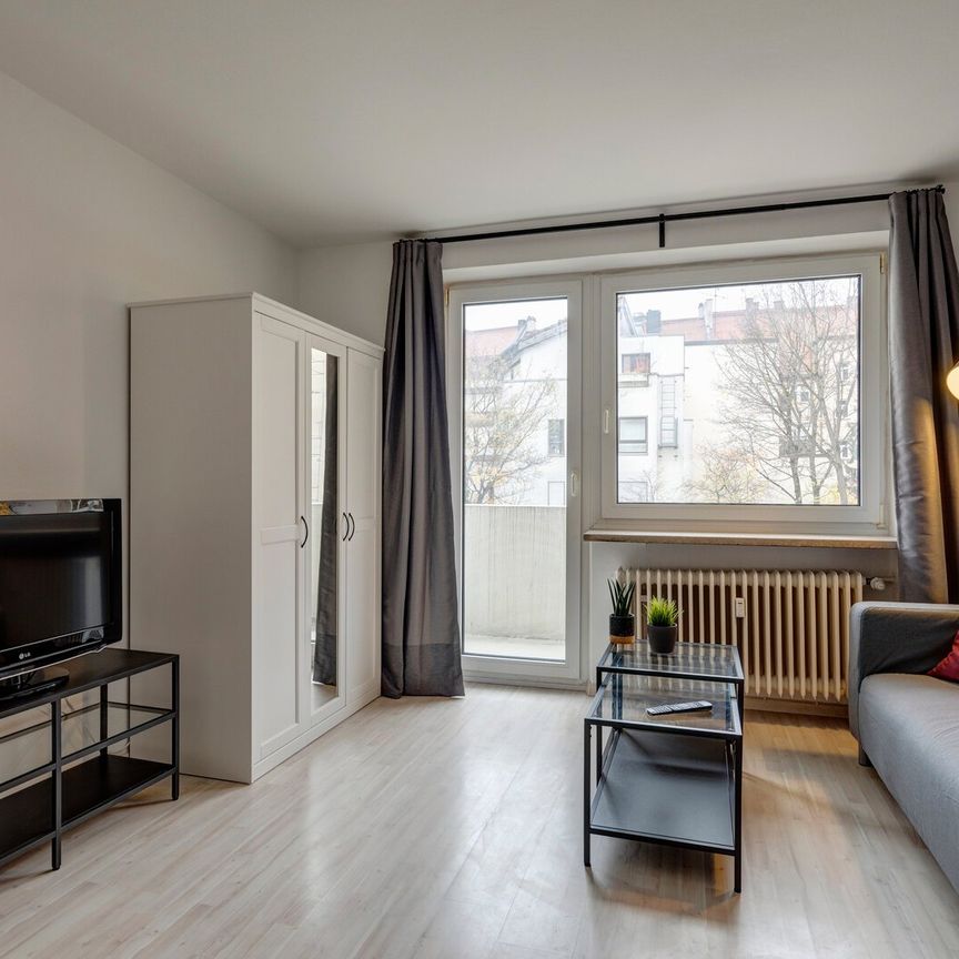 Citywohnung nähe Josephsplatz mit Balkon - Photo 1