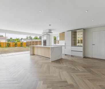 5 bedroom detached house to rent - Photo 6