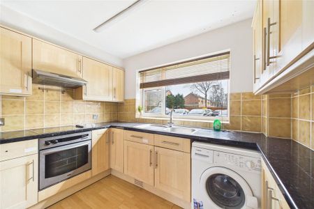 2 bedroom flat to rent - Photo 3