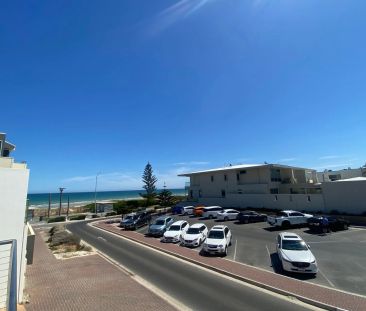 Unit 2/421 Seaview Road, Henley Beach. - Photo 5