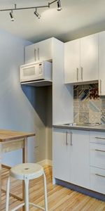 Loft entièrement meublé à louer Vieux-Québec décembre 2025 - Photo 4