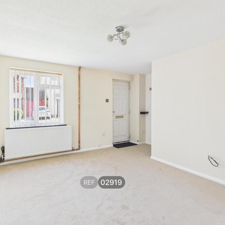 3 bedroom property to rent - Photo 1